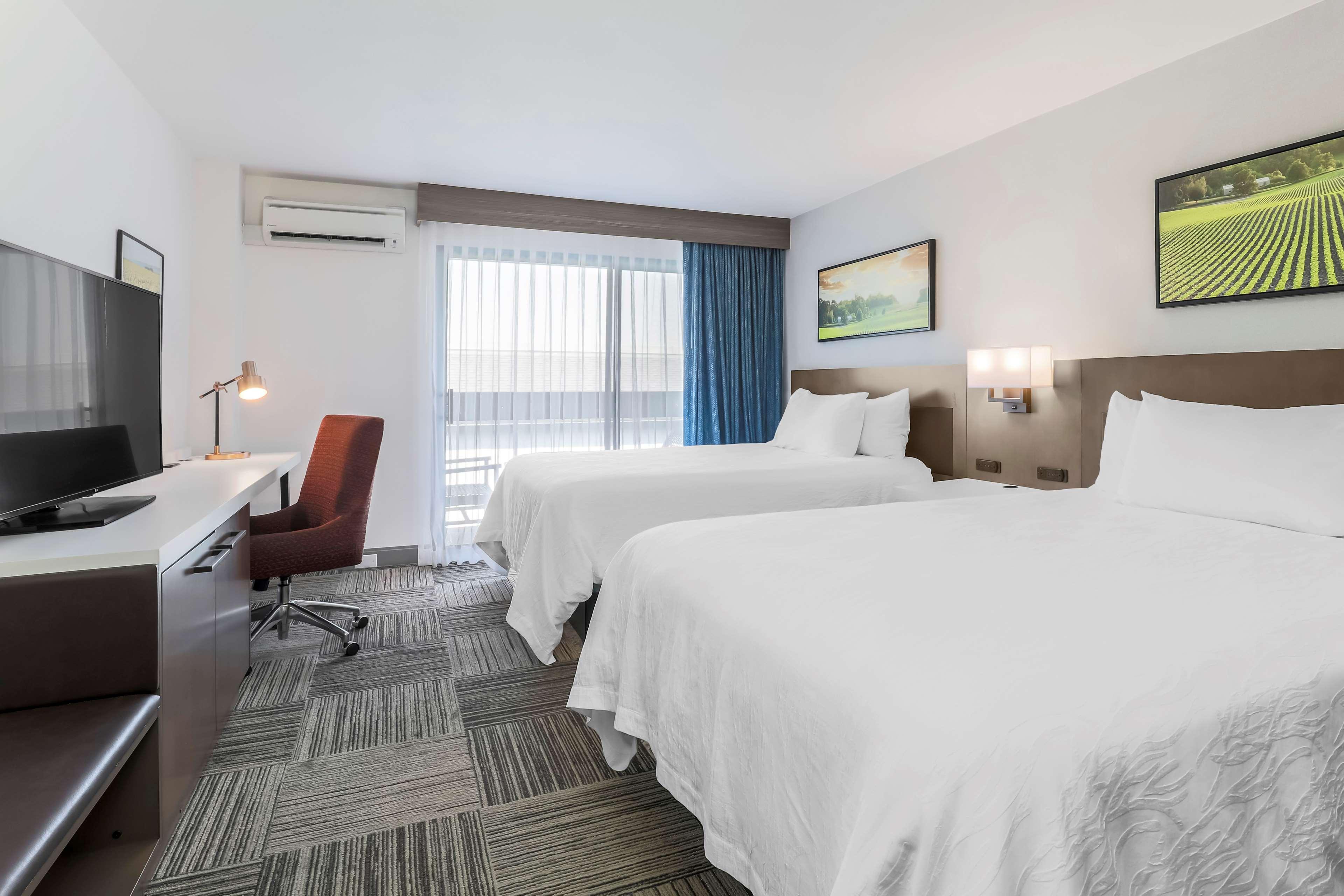 Hilton Garden Inn Davis Downtown المظهر الخارجي الصورة