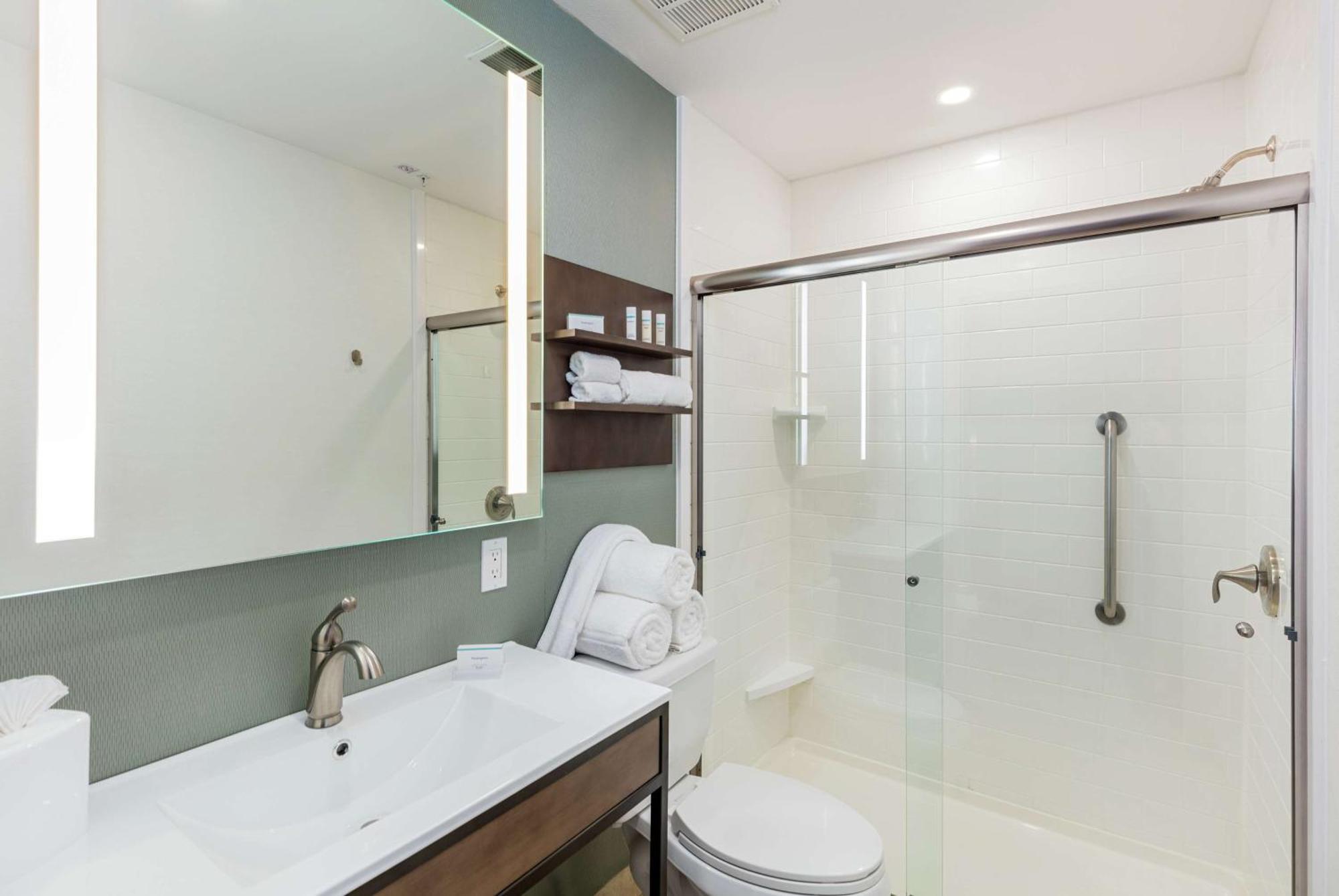 Hilton Garden Inn Davis Downtown المظهر الخارجي الصورة